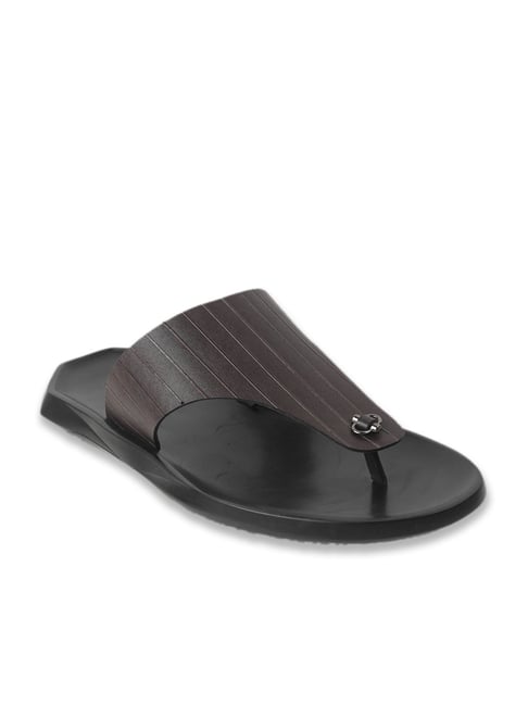 Mochi Men Brown T-Strap Sandals-picture-15