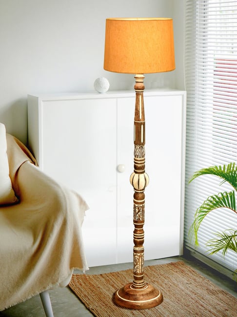 Homesake Royal Carving Antique Algae finish wooden floor lamp