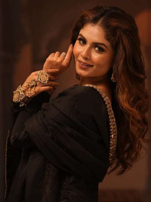 Odette Women Cachet Kundan & Pearl Bracelet-picture-13