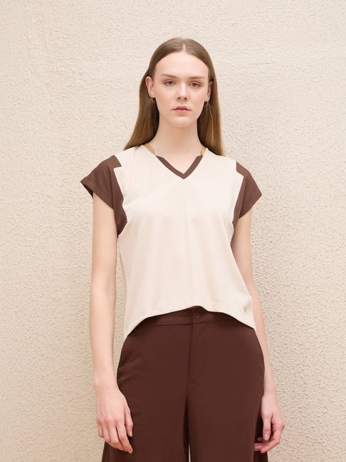 Iconic White V-Neck Textured Fabric Stretchable T-Shirt