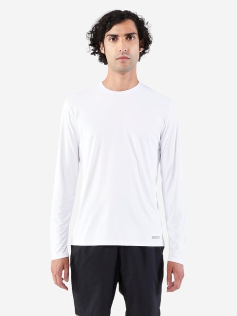 Buy KIPRUN By Decathlon Men Ultra White Regular Fit T-Shirt at