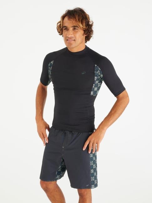 Buy OLAIAN By Decathlon Men Black Regular Fit Swim Tops at Best