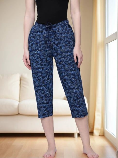Kryptic Blue Cotton Regular Fit Printed Capri-picture-10