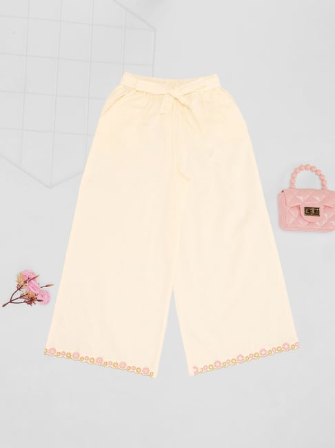 Akkriti by Pantaloons Girls Beige Pants-picture-37