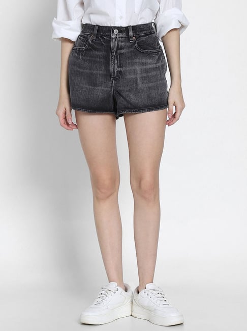Buy American Eagle Women Black Strigid Denim Mom Shorts at Best