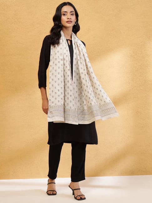 Fabindia Off White Printed Stole-picture-12