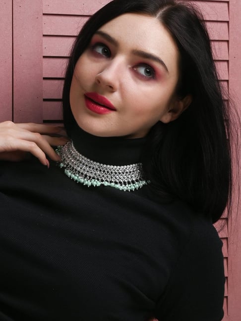 Odette Green Stylish Necklace, Earring & MaangTikka Set-picture-19