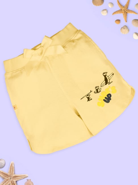 Kiddopanti Girls Yellow Cotton Surf Up Text Printed Hot Shorts With Bow-picture-23