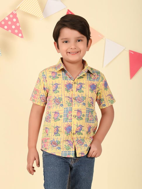 Fabindia Boys Yellow Cotton Printed Shirt-picture-35