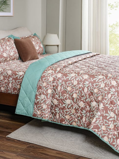 Maspar Red Cotton Printed 200 TC King Flat Bedsheet Set-image-48