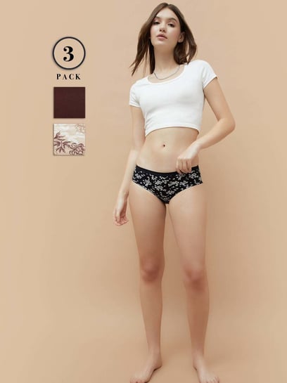 Erkak jinsiy olatni vakuum pompasi bilan pompalayotgan onlayn porno