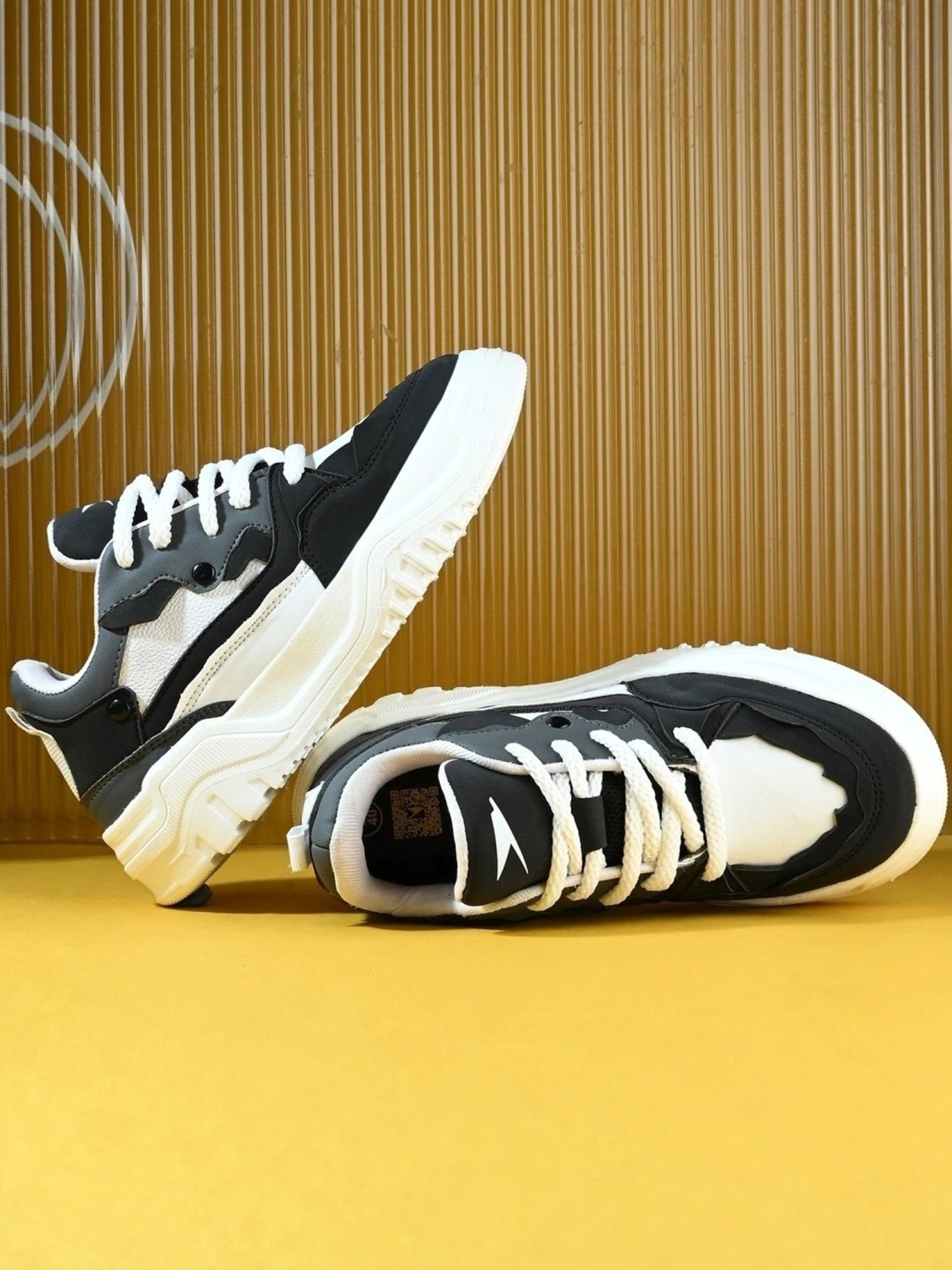 Buy Hoversole Mens Yugen White Dusk Chunky Sneakers at Best Price