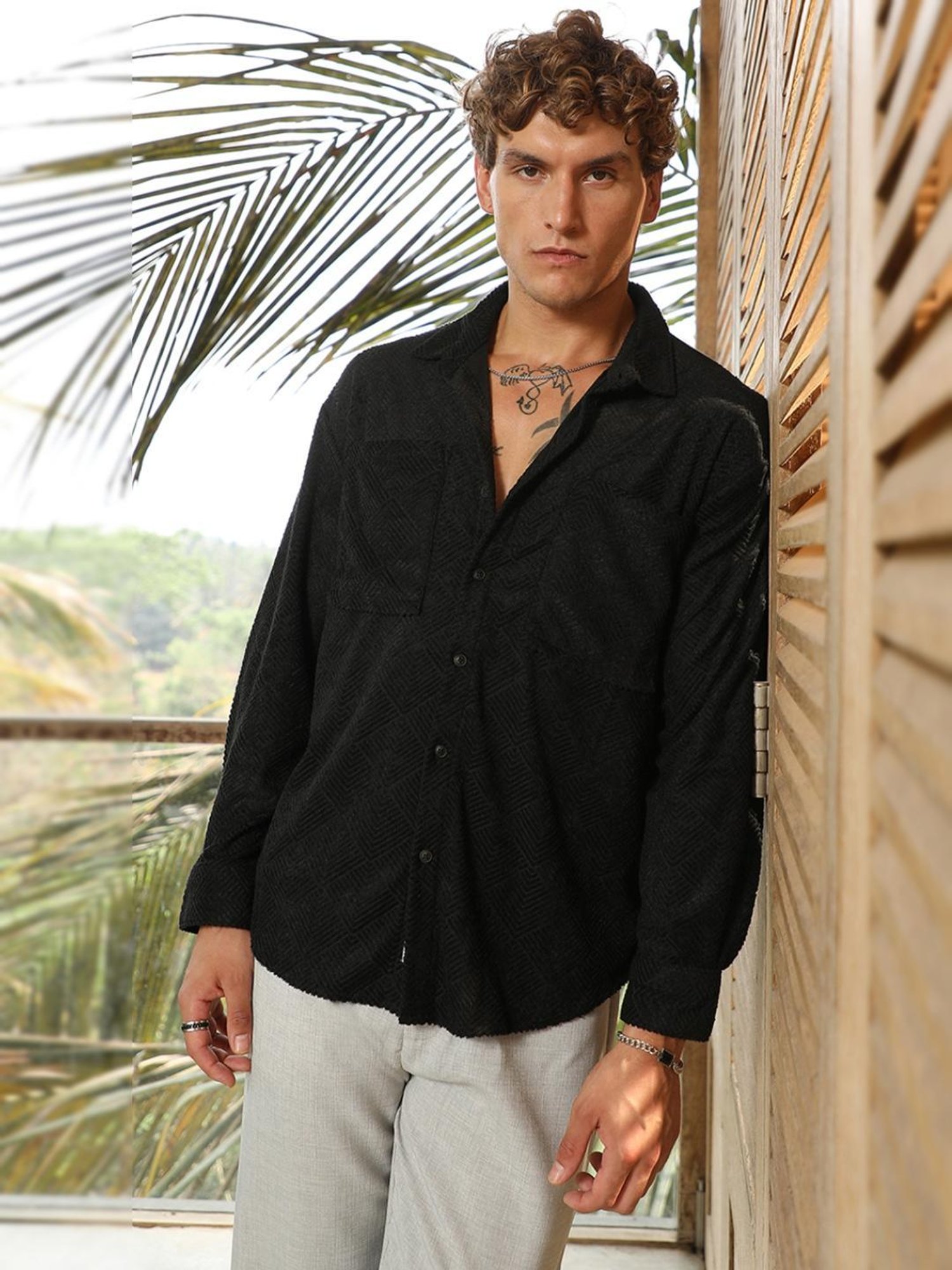 MP000000026647971_1348Wx2000H_