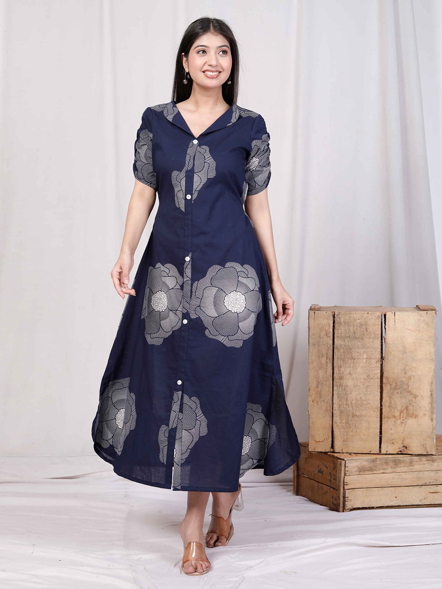 Miravan Blue Floral Printed Midi Dress
