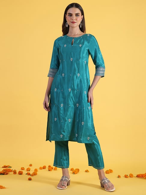 W Blue Viscose Embroidered Three Quarter Sleeves Kurta-picture-43