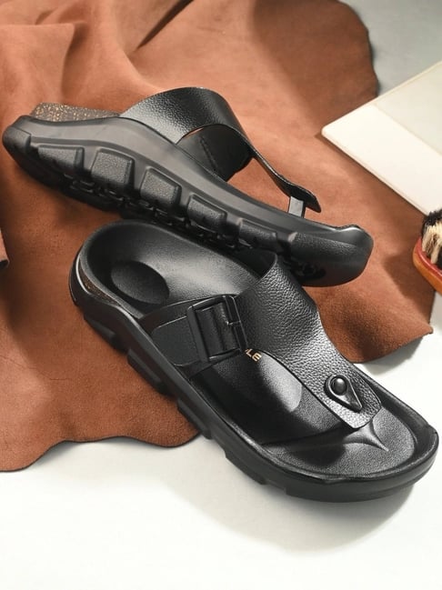 Buy Hoversole Men's LUMINO Black T-Strap Archloc Sandals for Men