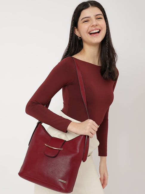 Fastrack MTO MTS Maroon Solid Medium Shoulder Handbag