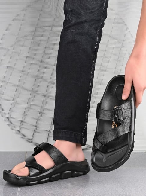 Buy Hoversole Men's CROSSBOW Black Cross Strap Archloc Sandals for