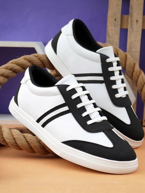 Hoversoul Men's Cosmo Black On White Sneakers