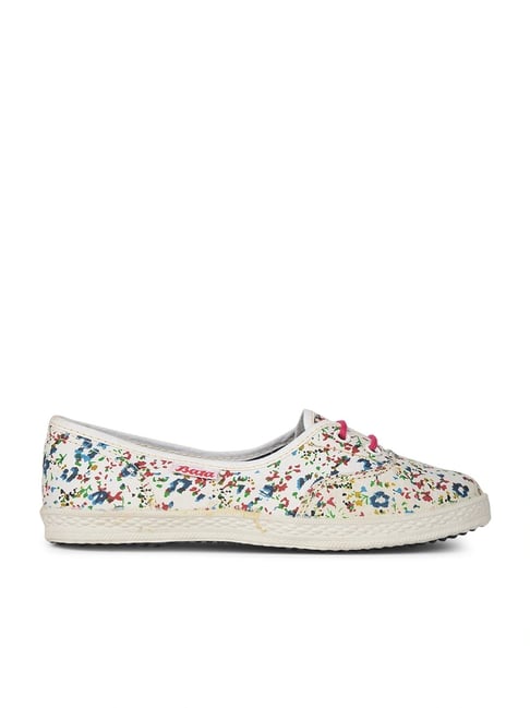 Canvas Bata Female Shoes Price North Star NANCY Slip-On Sneaker - Main Image
