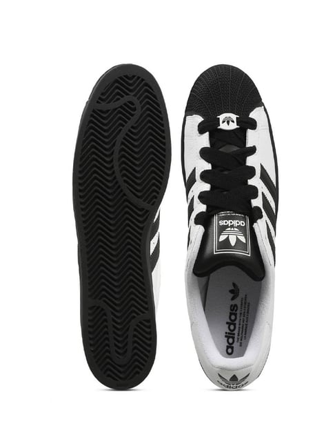 adidas gazelle silver green womens adidas Shoe Palace x adidas Superstar II Dame Time Mens Lifestyle Shoes (White/Green/Beige)