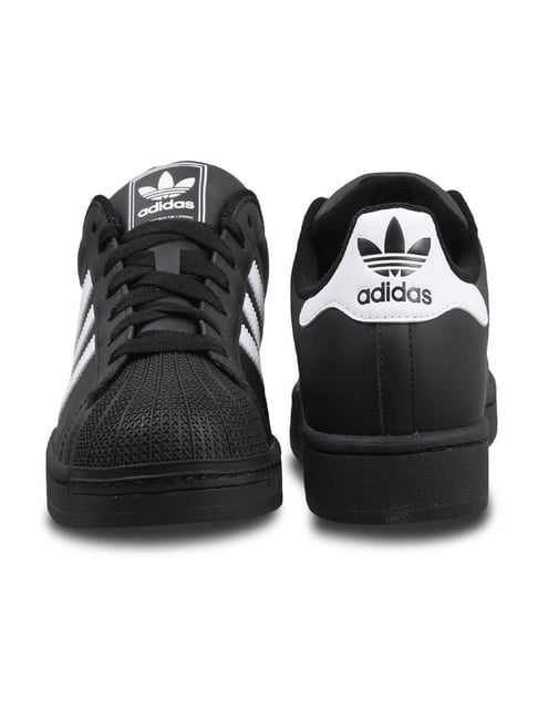adidas gazelle silver green womens Superstar II in Black  SVRN