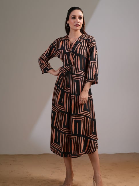 Kaftanize Black Orange Russian Silk Comfort Fit Abstract Dress