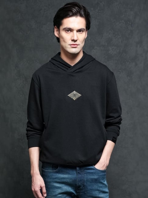Rare Rabbit Black Regular Fit Solid Sweatshirt-image-44