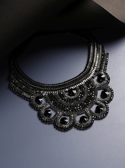 SOHI Black Chunky Crystal Necklace