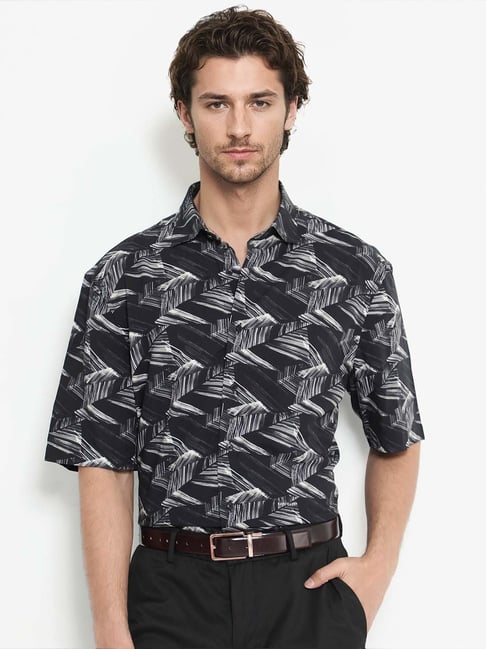 Rare Rabbit Black Regular Fit Abstract Shirt