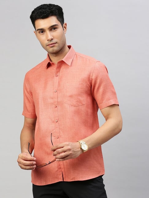 Ramraj Red Cotton Regular Fit Solid Shirt