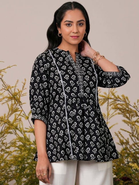 Libas Black Cotton Regular Fit Floral Print Kurti-picture-17