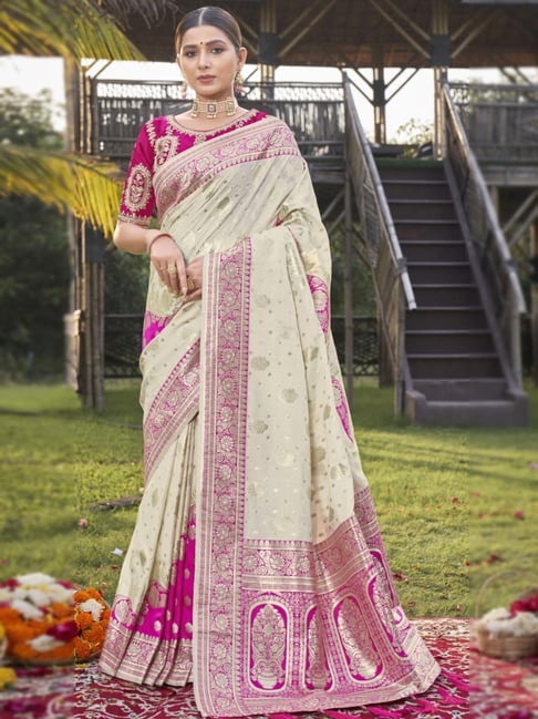 Manohari Pink Woven Saree With Unstitched Blouse-picture-12