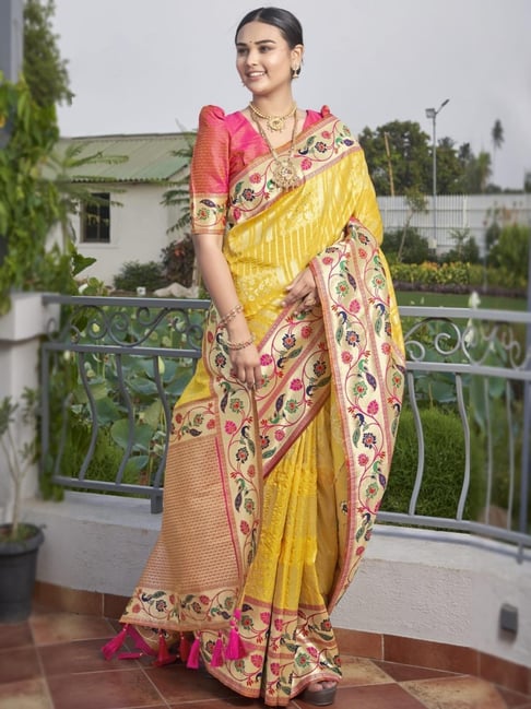 Manohari Yellow Woven Saree With Unstitched Blouse-picture-29