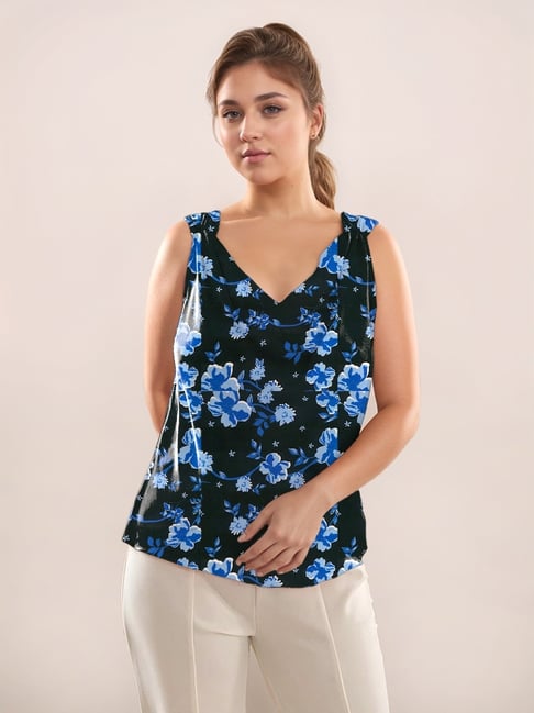 Zink London Black Straight Fit Floral Print Top-picture-41