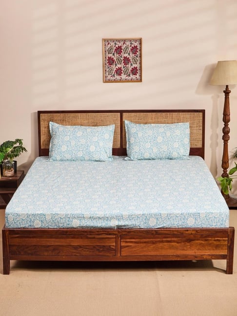 Fabindia Amiran Blue Cotton Printed 144 TC Double Flat Bedsheet with 2 Pillow Covers-picture-18