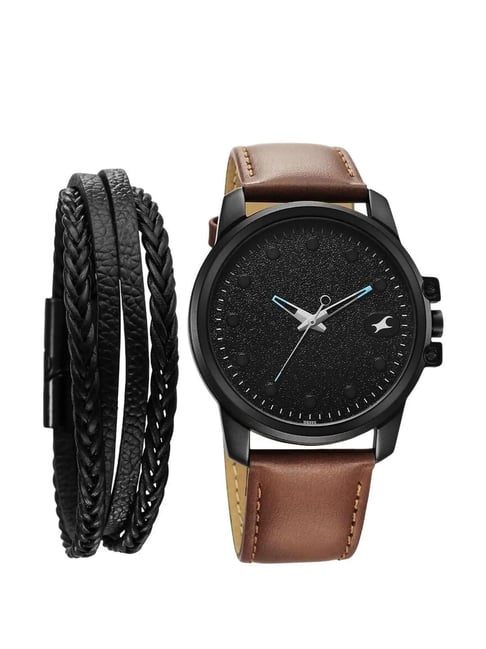 Fastrack 3314NL01F Pulse Analog Watch for Men with Bracelet