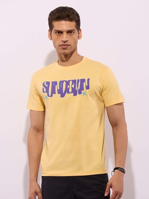 Hoversoul Yellow Cotton Regular Fit Printed Short Sleeves Round Neck T-Shirt