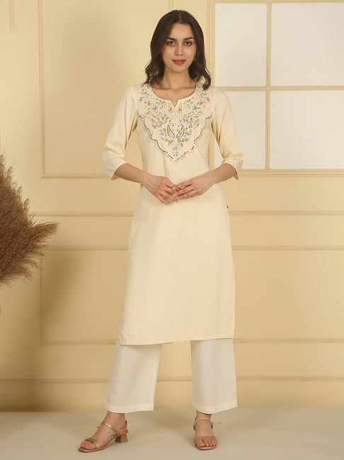 Aurelia Cream Polyester Embroidered Three-Quarter Sleeves Kurta-picture-18