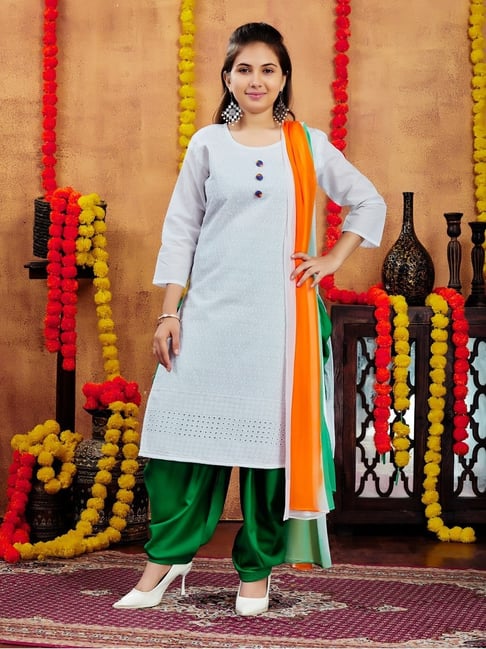 Aarika Girls White Embroidered Kurti