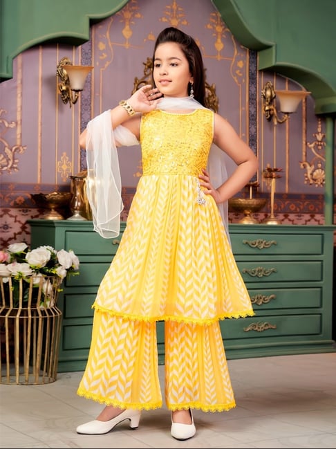 Aarika Girls Yellow Embroidered Kurti Set-picture-21