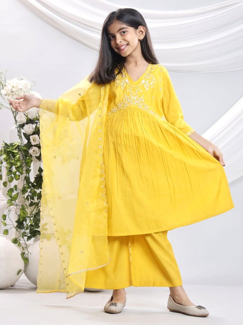 Misbis Girls Yellow Comfort Fit Embroidered Kurta Set-picture-48