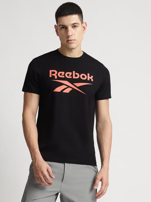 Reebok Black Regular Fit Printed T-Shirt