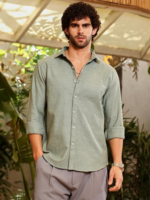 Campus Sutra Green Polycotton Regular Fit Solid Shirt-picture-19