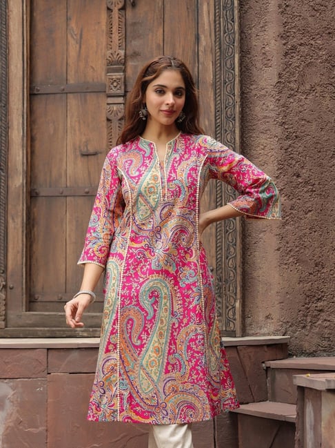 Rain and Rainbow Fuchsia Cotton Paisley Printed Three-Quarter Sleeves Kurta