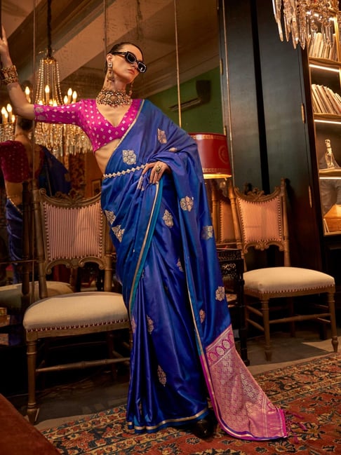 Vardha Blue & Pink Woven Saree With Unstitched Blouse-picture-19