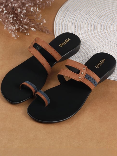 Metro Women's Tan Toe Ring Sandals-picture-36