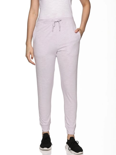 DOMIN8 White Cotton Regular Fit Joggers-picture-40