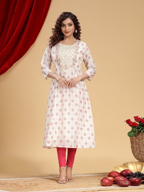 Cotton Culture White Chanderi Embroidered Three-Quarter Sleeves Kurta-picture-24