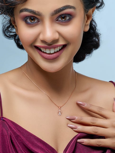 Joyalukkas 18k (750) Purity Rose Gold Lush Petals Diamond Pendent